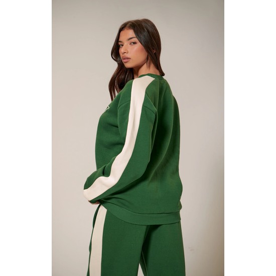 PRETTYLITTLETHING Forest Green Embroidered Contrast Oversized Sweatshirt