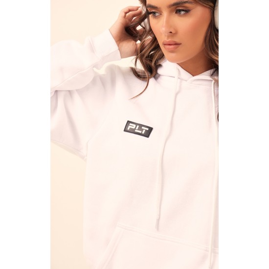 PRETTYLITTLETHING White Logo Badge Detail Oversized Hoodie